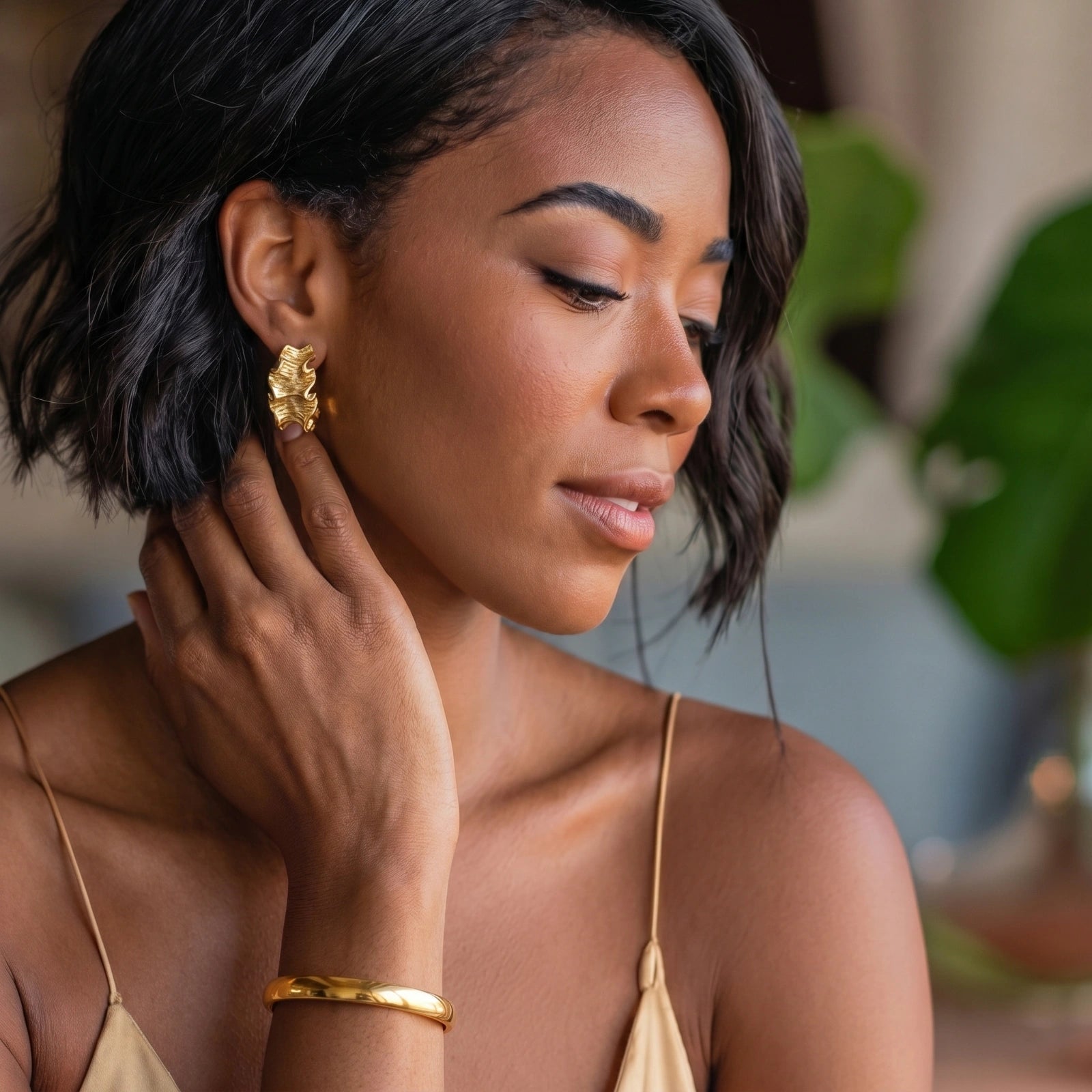 Bold Hinge Bangle | Cyrene Boutique